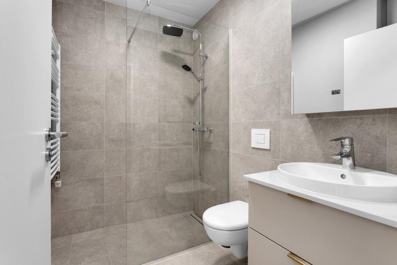 Central Studio Apartment *